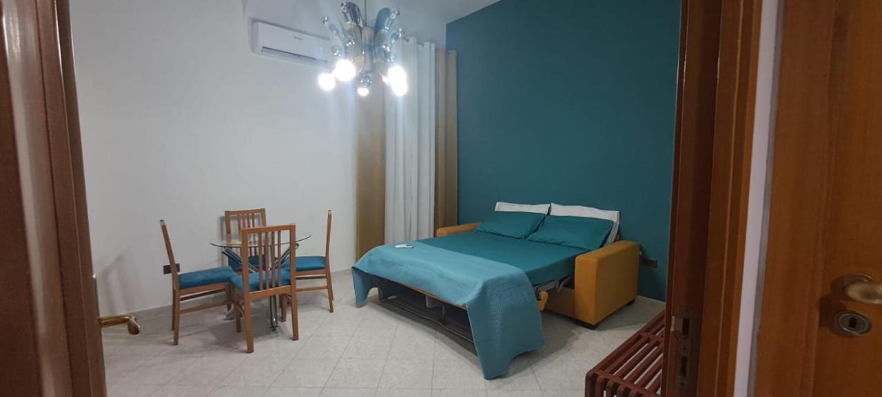 Appartamento Mendozza House Napoli Esterno foto