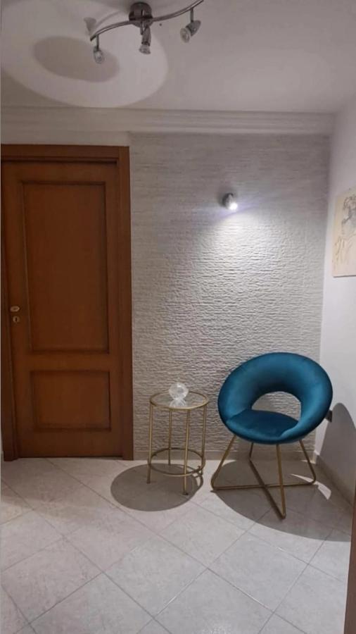 Appartamento Mendozza House Napoli Esterno foto